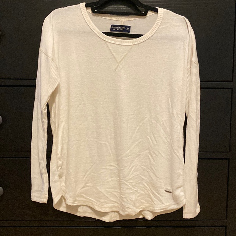 Abercrombie & Fitch Sweater